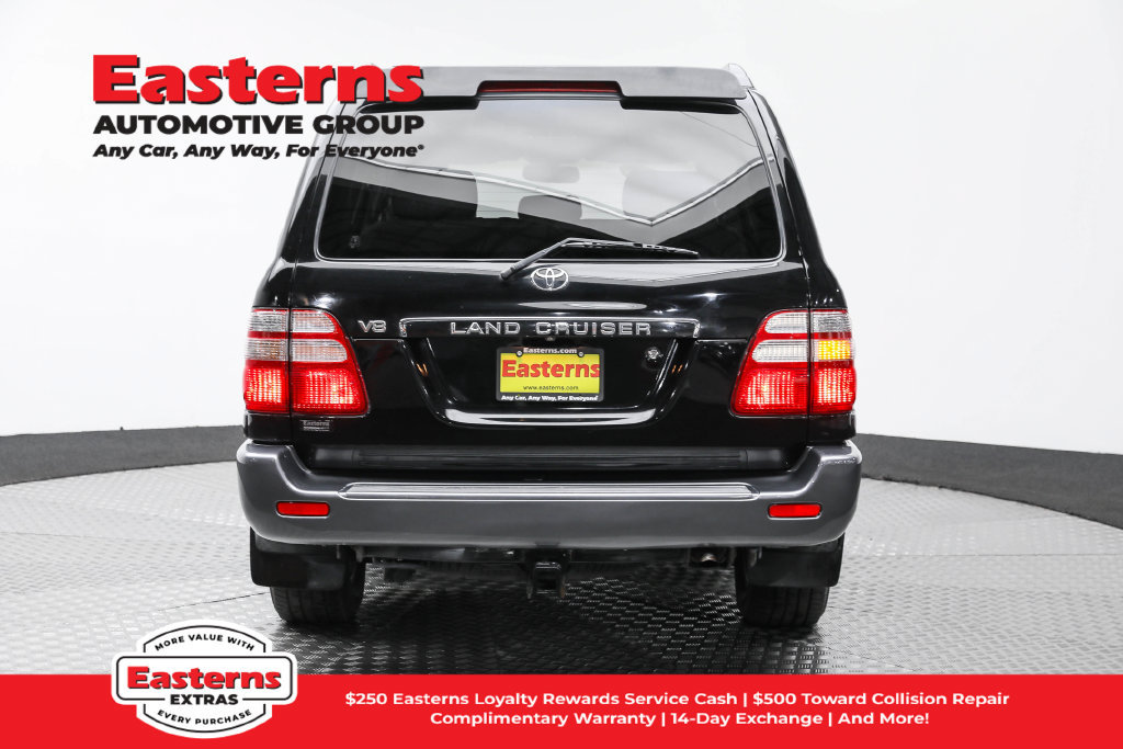 Used 2005 Toyota Land Cruiser w/ Convenience Pkg AWD/4WD image 7