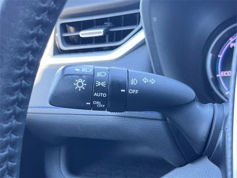 Used 2021 Toyota RAV4 XSE image 30