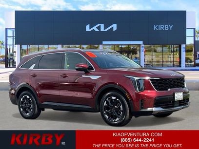 Certified 2025 Kia Sorento S w/ Panoramic Sunroof Package