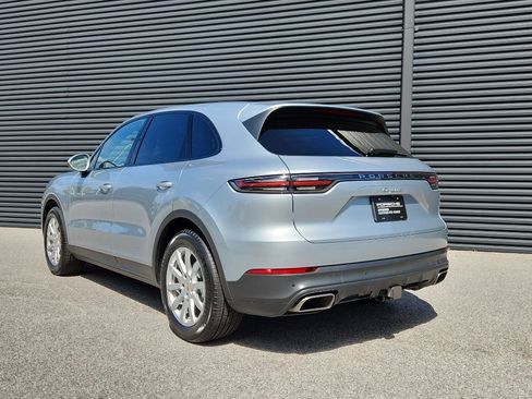 Certified 2020 Porsche Cayenne image 3