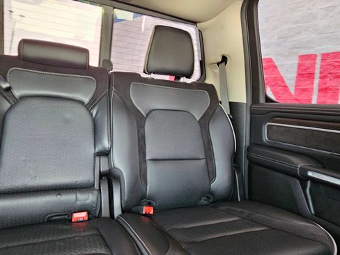 Used 2022 RAM 1500 Laramie AWD/4WD image 27