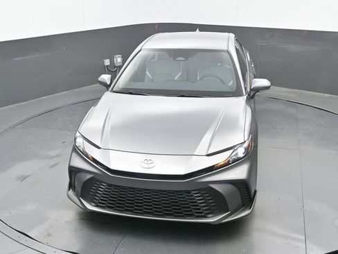 Used 2026 Toyota Camry SE image 28