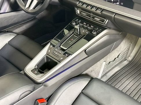 Certified 2023 Porsche 911 Carrera RWD image 20