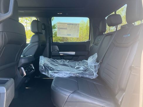 New 2026 Ford F250 Platinum image 14