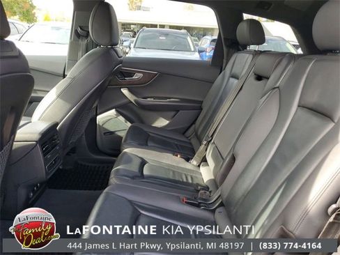 Used 2020 Audi Q7 3.0T Premium Plus image 31