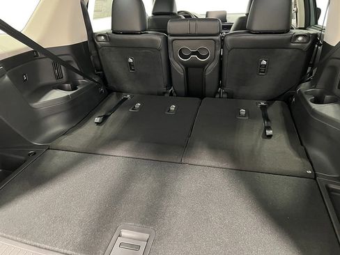 New 2025 Honda Pilot Touring image 40