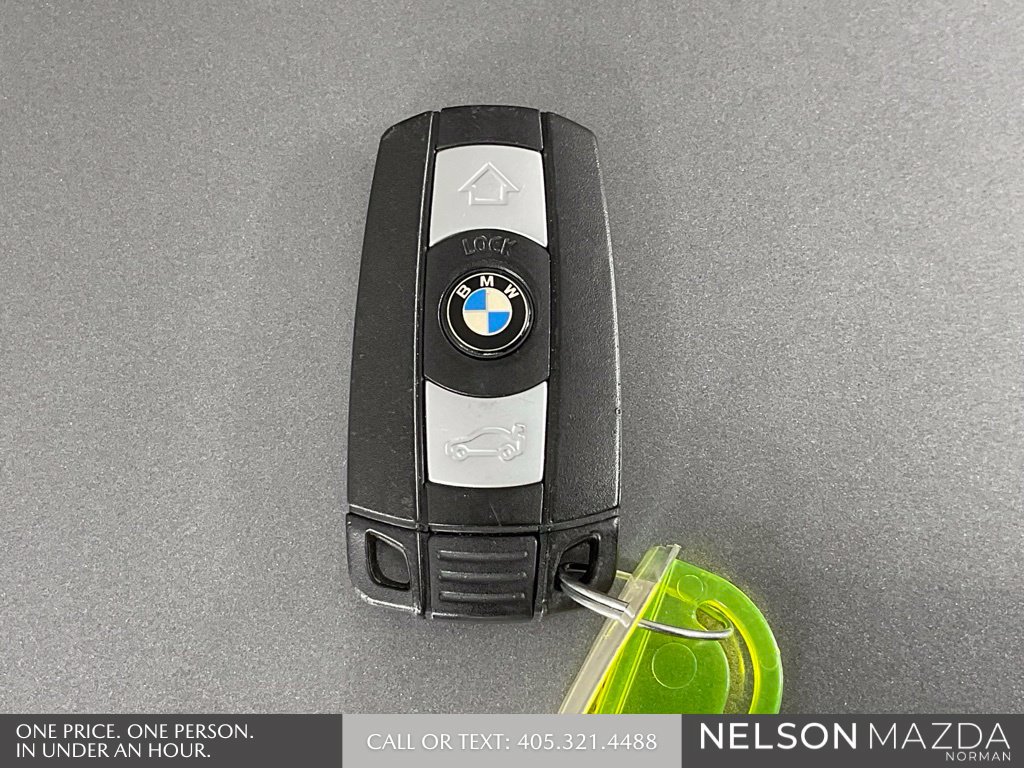 Used 2011 BMW Z4 sDrive35i RWD image 39