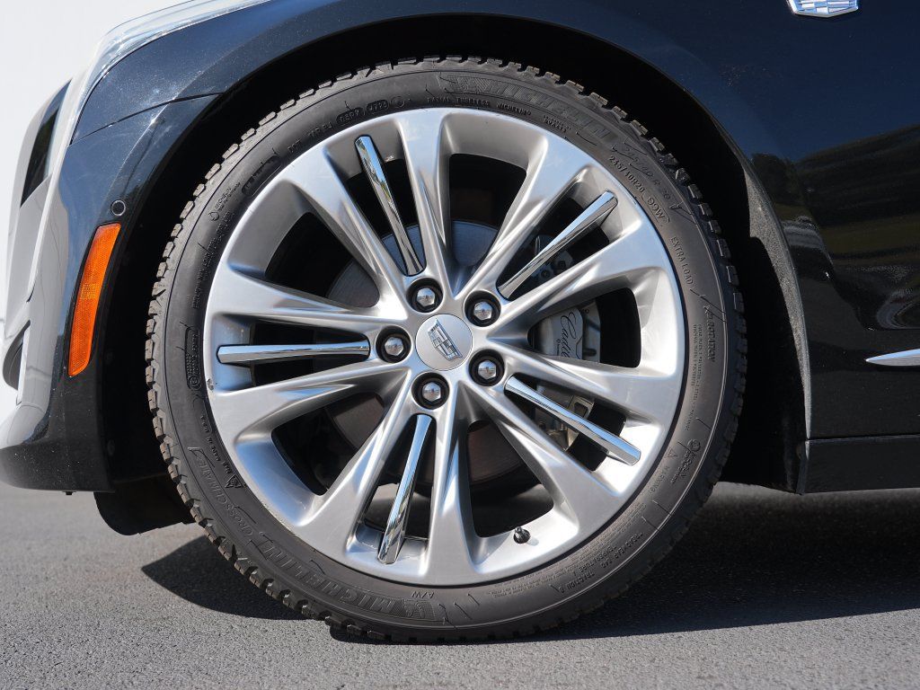 Used 2018 Cadillac CT6 Platinum AWD/4WD image 39
