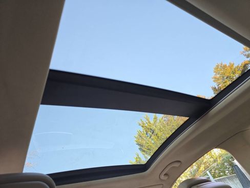 Used 2014 Mercedes-Benz C 250 Coupe image 14