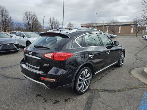Used 2017 INFINITI QX50 AWD w/ Technology Package image 5