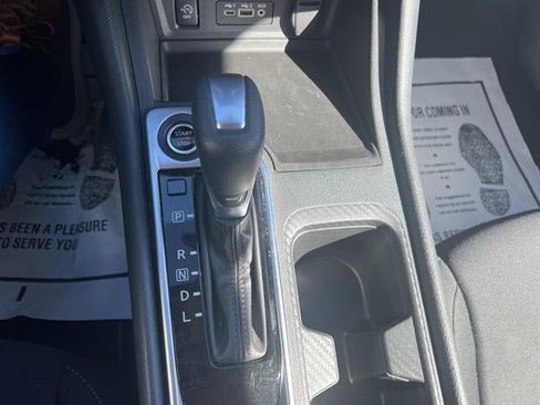 Used 2024 Nissan Sentra SV FWD image 16