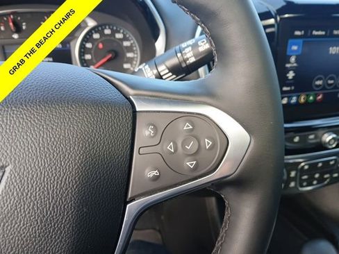 Used 2023 Chevrolet Traverse RS AWD/4WD image 31