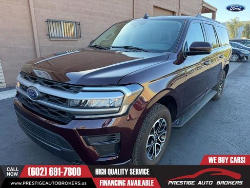 Used 2024 Ford Expedition Max XLT image 4