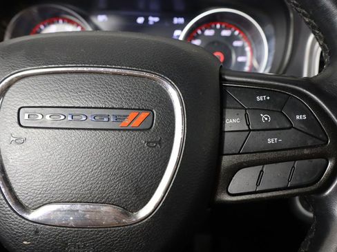 Used 2022 Dodge Charger SXT image 10