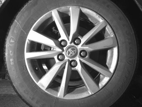 Used 2025 Toyota Camry LE image 22