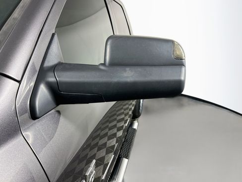Used 2020 RAM 1500 Tradesman w/ Chrome Plus Package RWD image 12