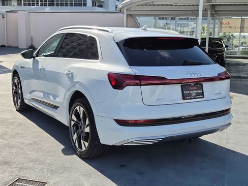 Certified 2021 Audi e-tron Prestige w/ Prestige Package image 4
