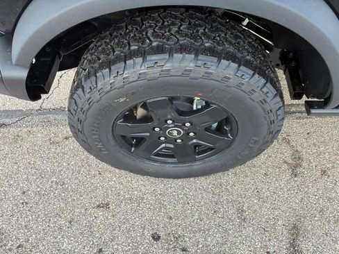 New 2025 Ford Bronco Big Bend w/ Black Diamond Package image 9