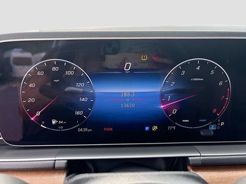 Used 2024 Mercedes-Benz GLE 350 4MATIC w/ Winter Package image 44