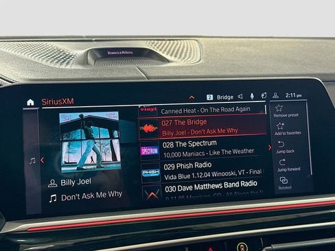 Used 2021 BMW X7 M50i image 16