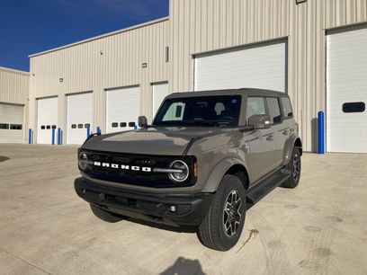 New 2025 Ford Bronco Outer Banks