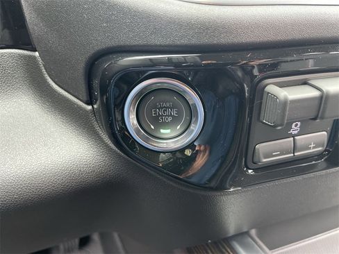 New 2026 GMC Sierra 1500 Elevation w/ Elevation Premium Package image 17