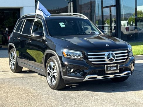 Used 2026 Mercedes-Benz GLB 250 image 8