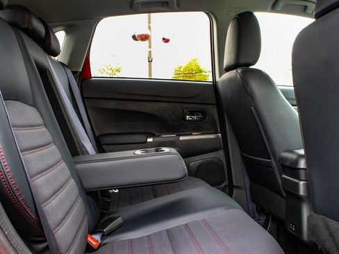 New 2025 Mitsubishi Outlander Sport SE AWD/4WD image 37