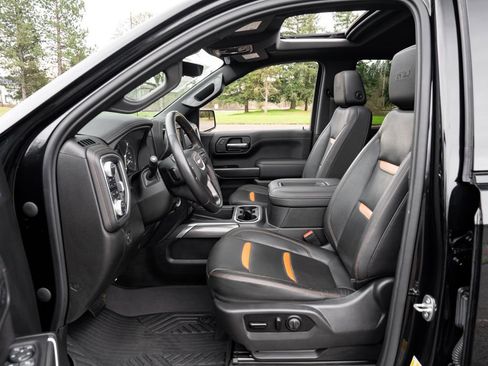 Used 2020 GMC Sierra 1500 AT4 w/ AT4 Premium Package image 6