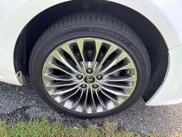 Used 2017 Toyota Avalon Limited w/ Carpet Mat Package FWD image 20