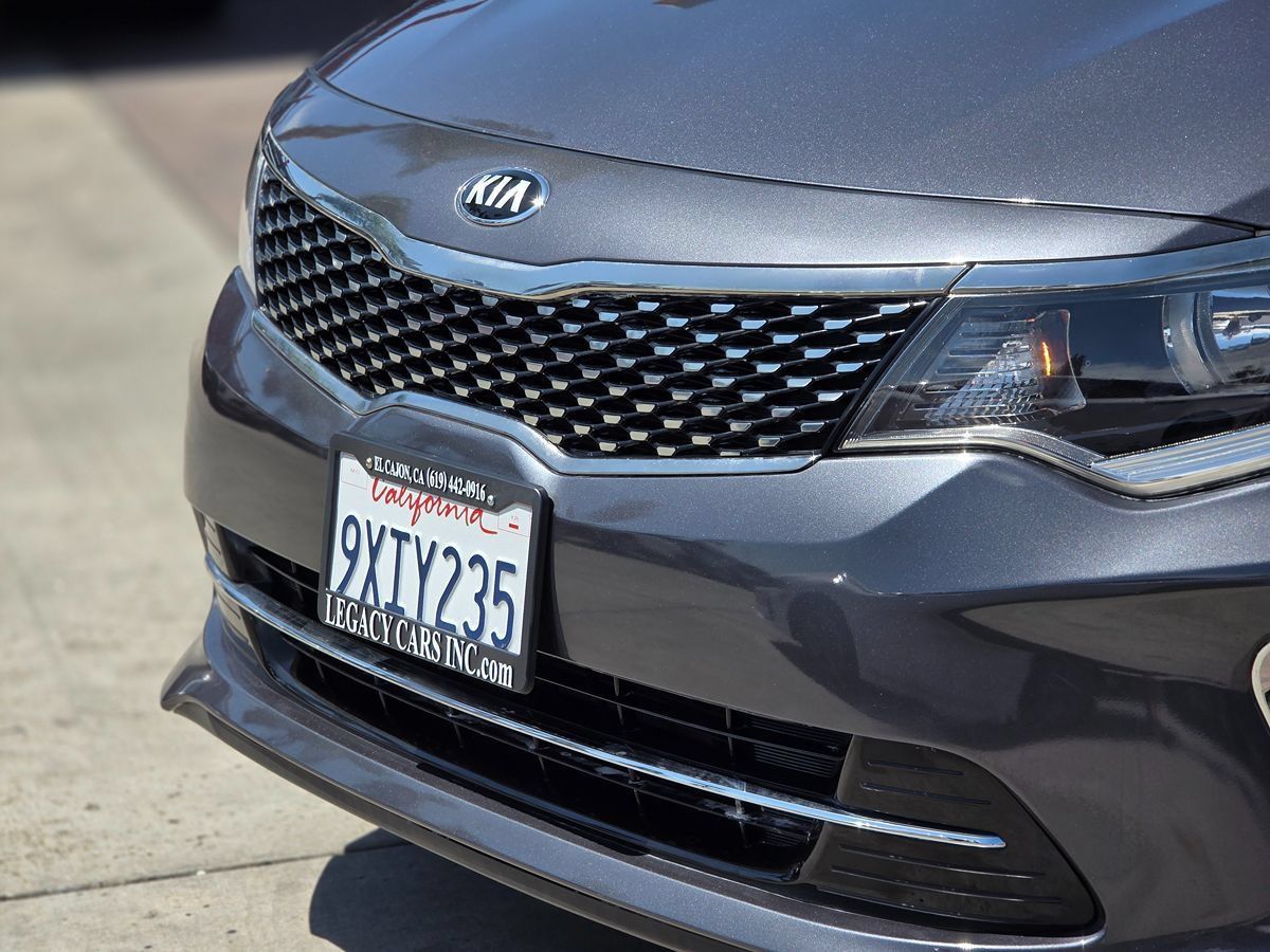 Used 2018 Kia Optima S FWD image 7