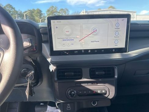 New 2025 Ford Maverick XL image 22