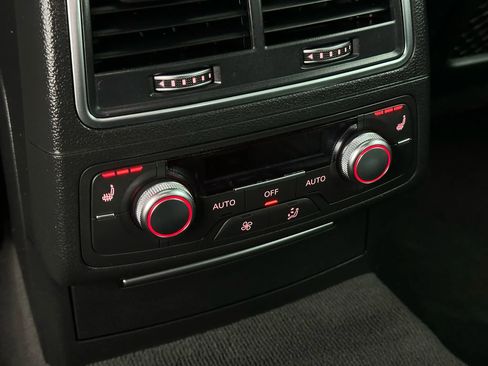 Used 2017 Audi RS 7 Performance w/ Driver Assistance Package image 37