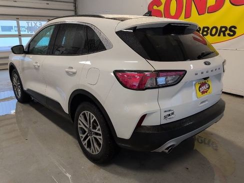 Certified 2021 Ford Escape SEL image 3