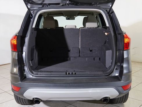 Used 2019 Ford Escape SE image 22