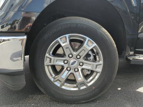 Used 2023 Ford F150 Lariat w/ Trailer Tow Package RWD image 46
