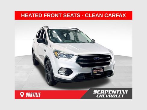 Used 2018 Ford Escape SE w/ SE Sport Appearance Package FWD image 1