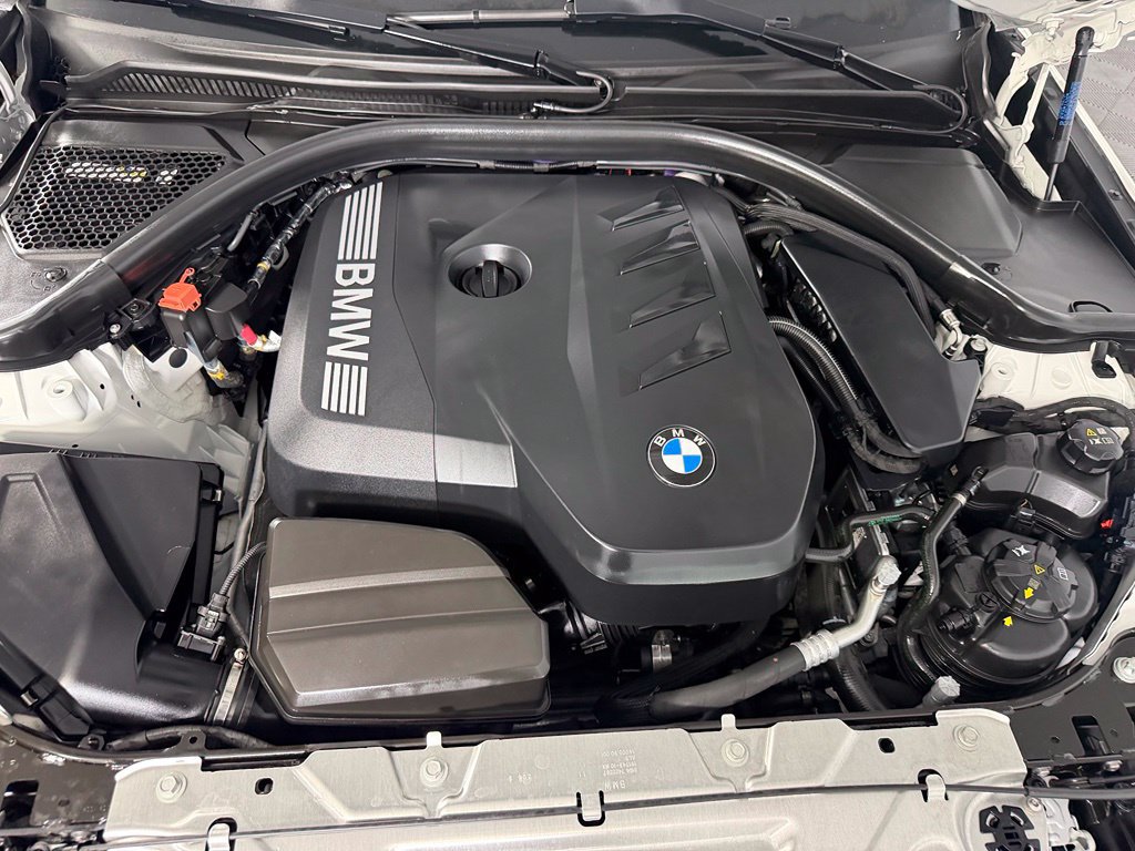 Used 2026 BMW 330i xDrive Sedan AWD/4WD image 33