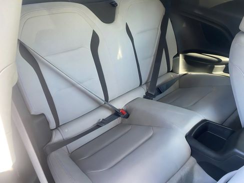 Used 2018 Chevrolet Camaro SS image 26