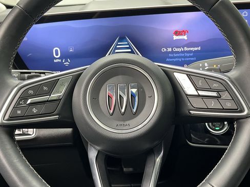 Certified 2024 Buick Envision Sport Touring image 17