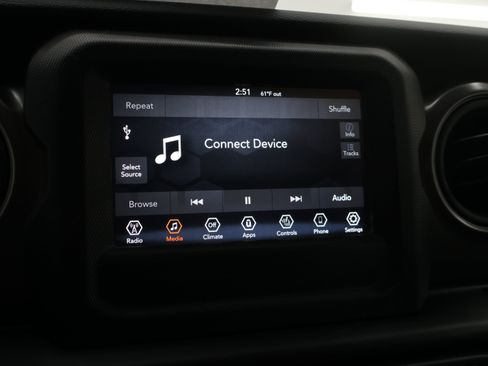Used 2023 Jeep Gladiator Sport AWD/4WD image 42