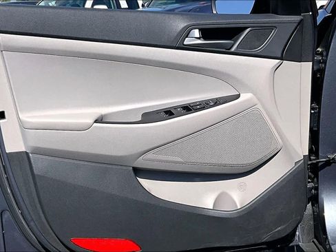 Used 2018 Hyundai Tucson SEL AWD/4WD image 34