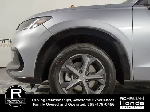 Used 2024 Honda HR-V EX-L image 10