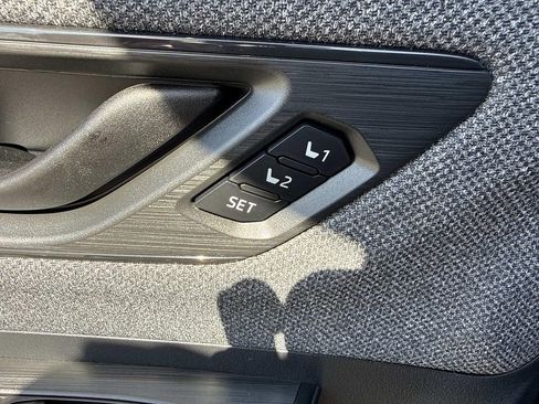 New 2026 Subaru Outback Limited XT AWD/4WD image 21