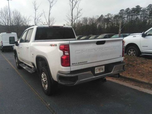 Used 2024 Chevrolet Silverado 2500 LT image 3