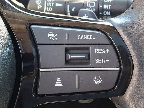 Used 2023 Honda Pilot Touring image 23