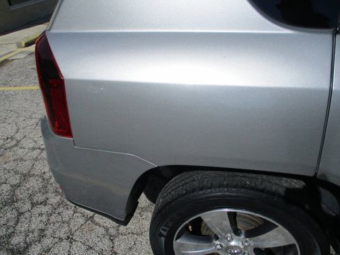 Used 2017 Jeep Compass High Altitude FWD image 18