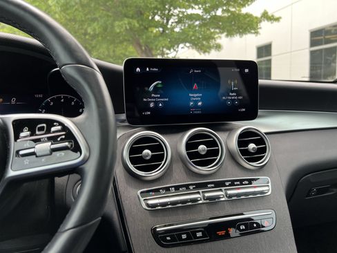 Certified 2022 Mercedes-Benz GLC 300 image 31