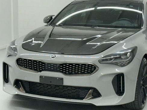 Used 2020 Kia Stinger GT2 image 9
