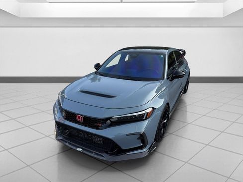Used 2024 Honda Civic Type R image 10